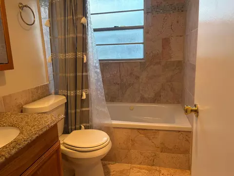 169 Dorset E #169 E, Boca Raton, FL 33434 photo 5