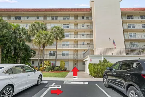 3871 Via Poinciana #104, Lake Worth, FL 33467