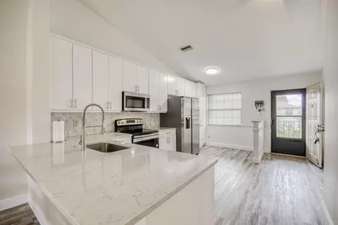 1102 Pinecrest Cir #A, Jupiter, FL 33458 photo 11