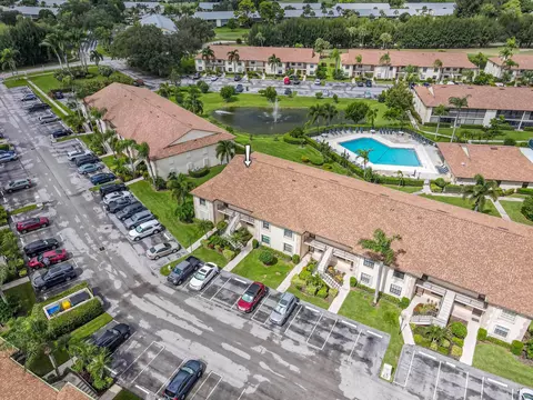 1102 Pinecrest Cir #A, Jupiter, FL 33458 photo 24