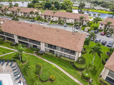1102 Pinecrest Cir #A, Jupiter, FL 33458 photo 21