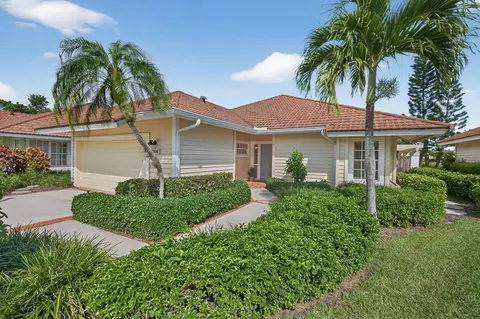 7036 SE Winged Foot Dr, Stuart, FL 34997 photo 1