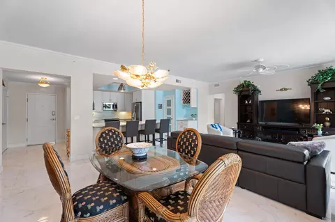 832 Bay Colony Dr S, Juno Beach, FL 33408 photo 10