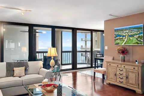 5380 N Ocean Dr #10-B, Singer Island, FL 33404
