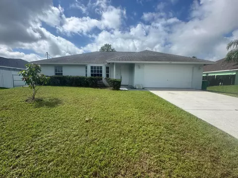 1426 SW Prairie Cir, Port Saint Lucie, FL 34953