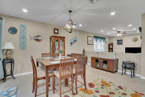 212 Behring Way, Jupiter, FL 33458 photo 11