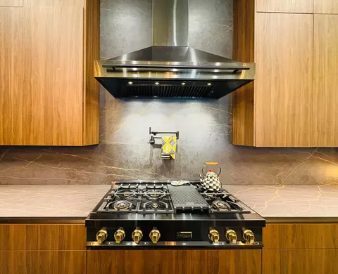 Kitchen - 6935 Long Leaf Dr, Parkland, FL 33076 photo 3 of 3