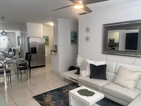 299 SW 7th St #110, Boca Raton, FL 33432