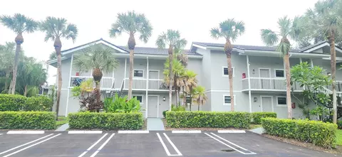 11863 Wimbledon Cir #416, Wellington, FL 33414