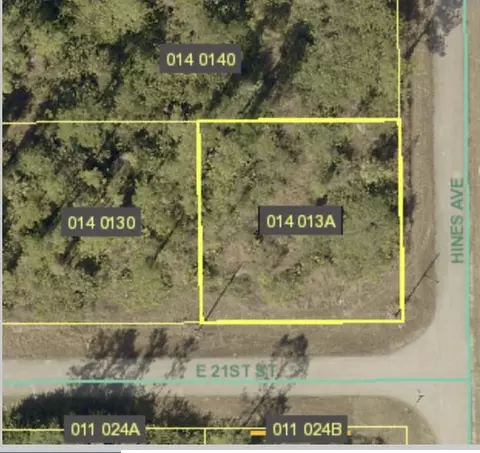 3700 E 21st St, Alva, FL 33920