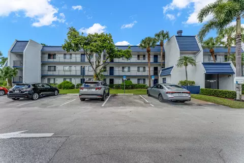 4465 Luxemburg Ct #103, Lake Worth, FL 33467