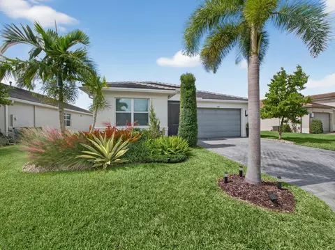 11760 SW River Crossing Pl, Port Saint Lucie, FL 34987