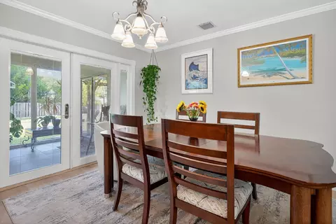Dining - 5095 SE Manatee Ter, Stuart, FL 34997 photo 4 of 4