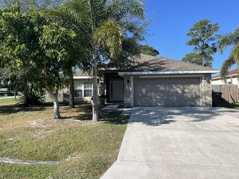 1492 SE Morrow St, Port Saint Lucie, FL 34983