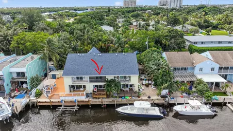 732 Rider Rd, Boynton Beach, FL 33435