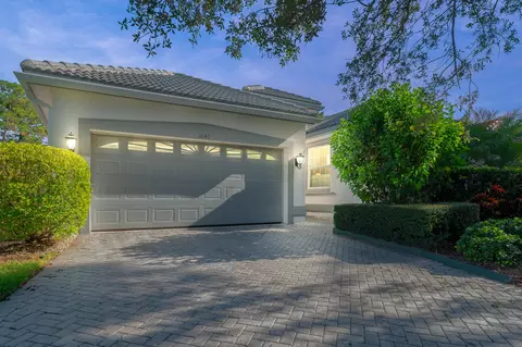 1640 SE Shelburnie Way, Port Saint Lucie, FL 34952