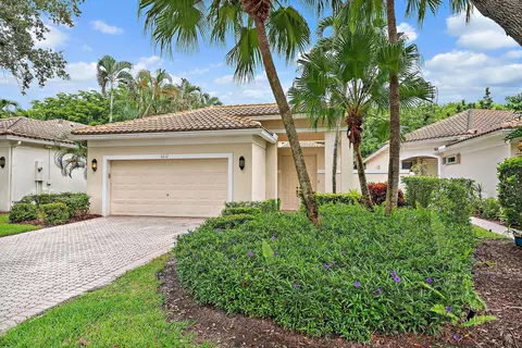 6612 NW 23rd Ter, Boca Raton, FL 33496