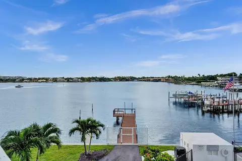 231 E Lantana Rd #304, Lantana, FL 33462