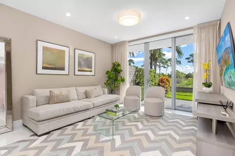 4080 NW 17th Ave, Boca Raton, FL 33431