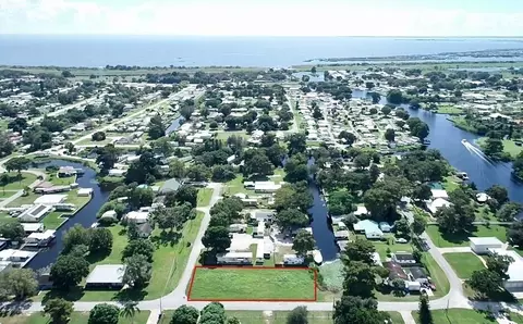 2903 SE 29th Ln, Okeechobee, FL 34974 photo 1