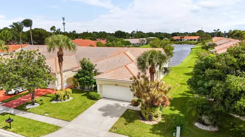 15266 Lake Wildflower Rd, Delray Beach, FL 33484
