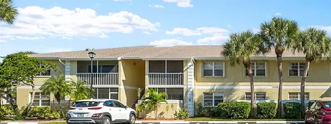 1548 SE Royal Green Cir #M108, Port Saint Lucie, FL 34952