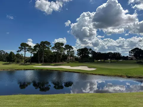 114 SE Via San Marino, Port St Lucie, FL 34984