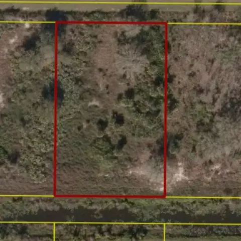 18516 NW 262nd St, Okeechobee, FL 34972