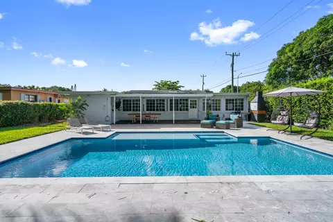 175 NW 125th St, North Miami, FL 33168