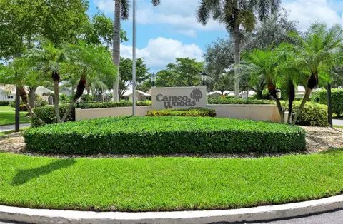 22349 Treetop Cir, Boca Raton, FL 33433