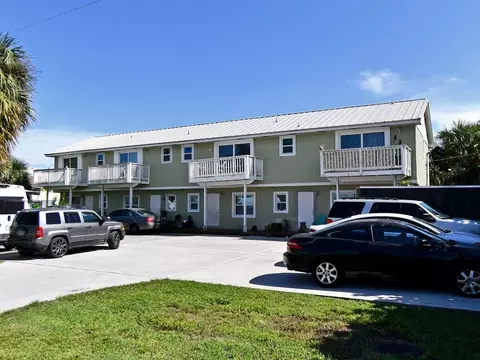 1807 Saint Lucie Ct, Fort Pierce, FL 34949