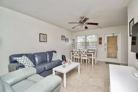 2085 Wolverton E #2085, Boca Raton, FL 33434 photo 6