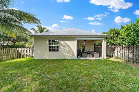 17564 Cinquez Park Rd W, Jupiter, FL 33458 photo 32