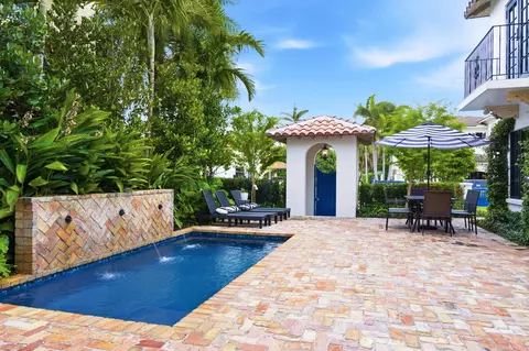 201 Murray Rd, West Palm Beach, FL 33405