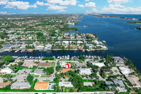 815 South Rd, Boynton Beach, FL 33435