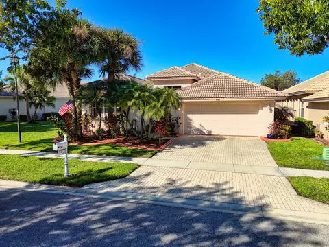 9089 Bay Harbour Cir, West Palm Beach, FL 33411