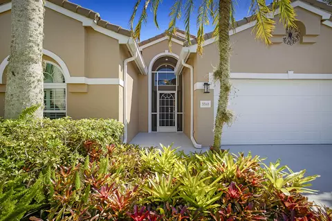 3360 SE Fairway Oaks Trl SE, Stuart, FL 34997 photo 2