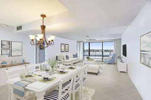 136 Lakeshore Dr #1010, North Palm Beach, FL 33408