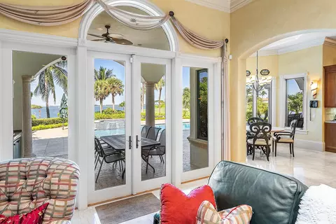 6381 SE Harbor Cir, Stuart, FL 34996 photo 31