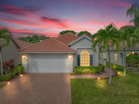 715 SW Munjack Cir, Port Saint Lucie, FL 34986