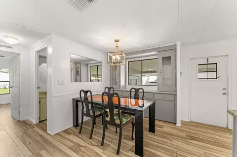 2733 SW Thunderbird Trl, Stuart, FL 34997 photo 7