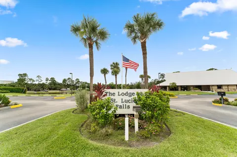 2733 SW Thunderbird Trl, Stuart, FL 34997 photo 25