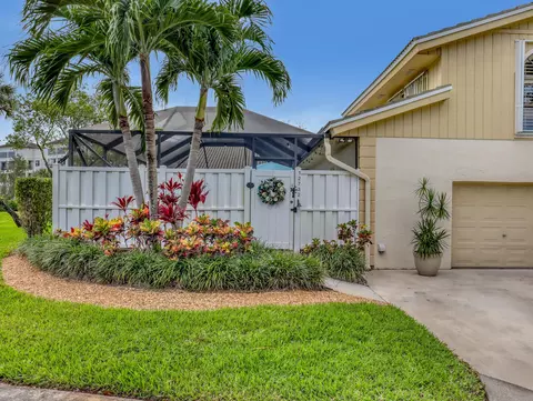 12732 Woodmill Dr, Palm Beach Gardens, FL 33418
