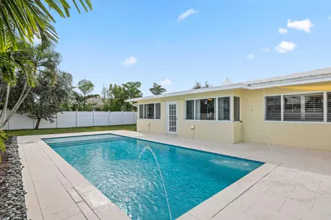 4220 NE 26th Ter, Lighthouse Point, FL 33064