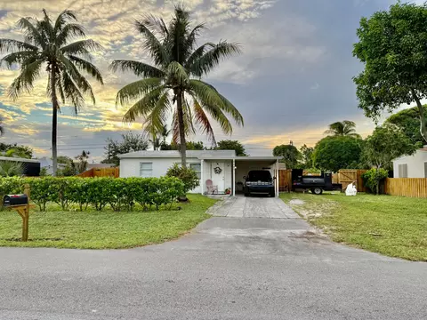 3141 NE 12th Ave, Pompano Beach, FL 33064
