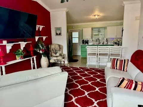 Living - 5248 SE 43rd Trce, Okeechobee, FL 34974 photo 2 of 2