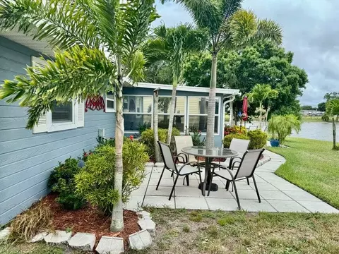 Exterior - 5248 SE 43rd Trce, Okeechobee, FL 34974 photo 9 of 19