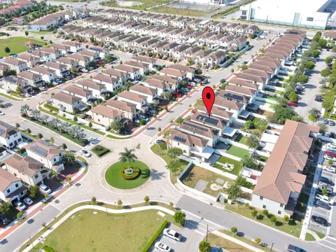 3473 W 110th Ter, Hialeah, FL 33018 photo 39
