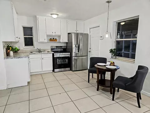130 S Atlantic Dr E, Boynton Beach, FL 33435 photo 3