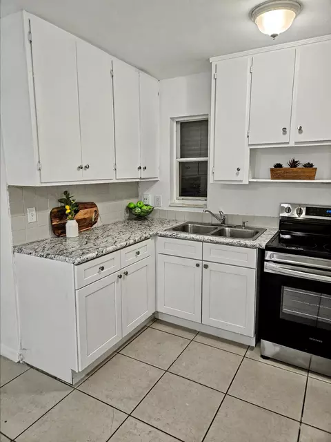 130 S Atlantic Dr E, Boynton Beach, FL 33435 photo 7
